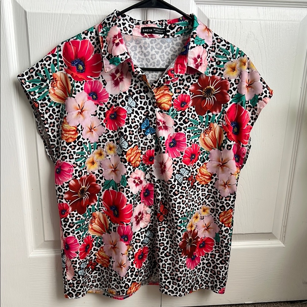 Red and Pink Cap Sleeve Blouse with Notched Collar